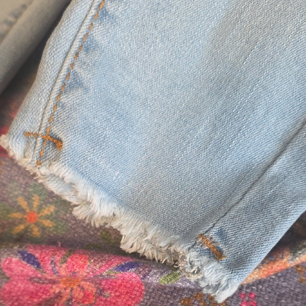 SHEIN Light Blue Skinny Jeans - Picture 4 of 5
